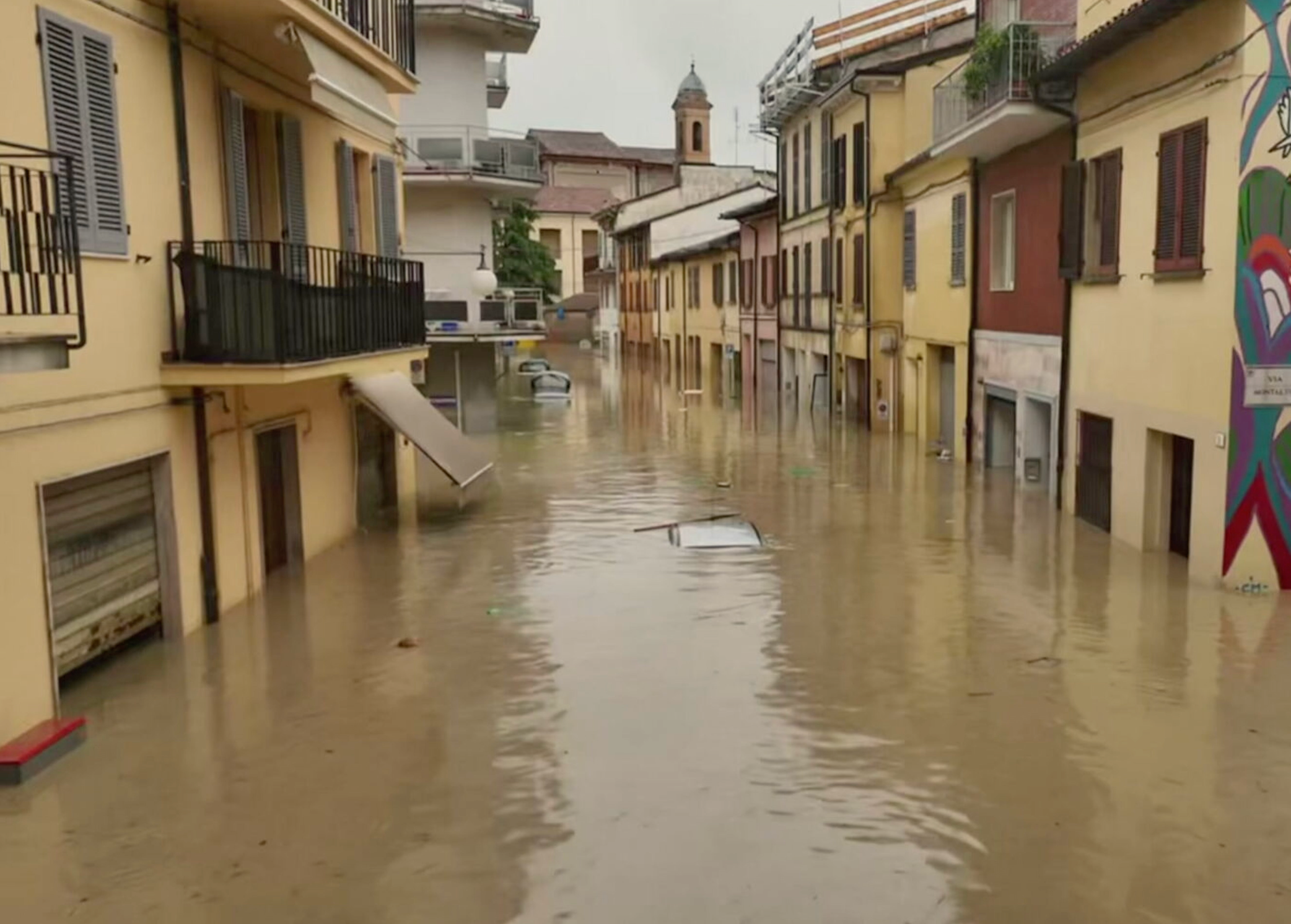 In Emilia Romagna the soil is not able to drain water